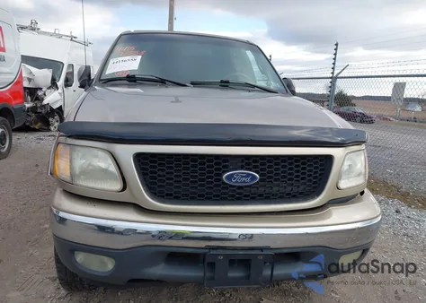 2001 Ford F-150 King Ranch Edition/Lariat/Xlt from USA, damaged, VIN 1FTRW08L51KC52336
